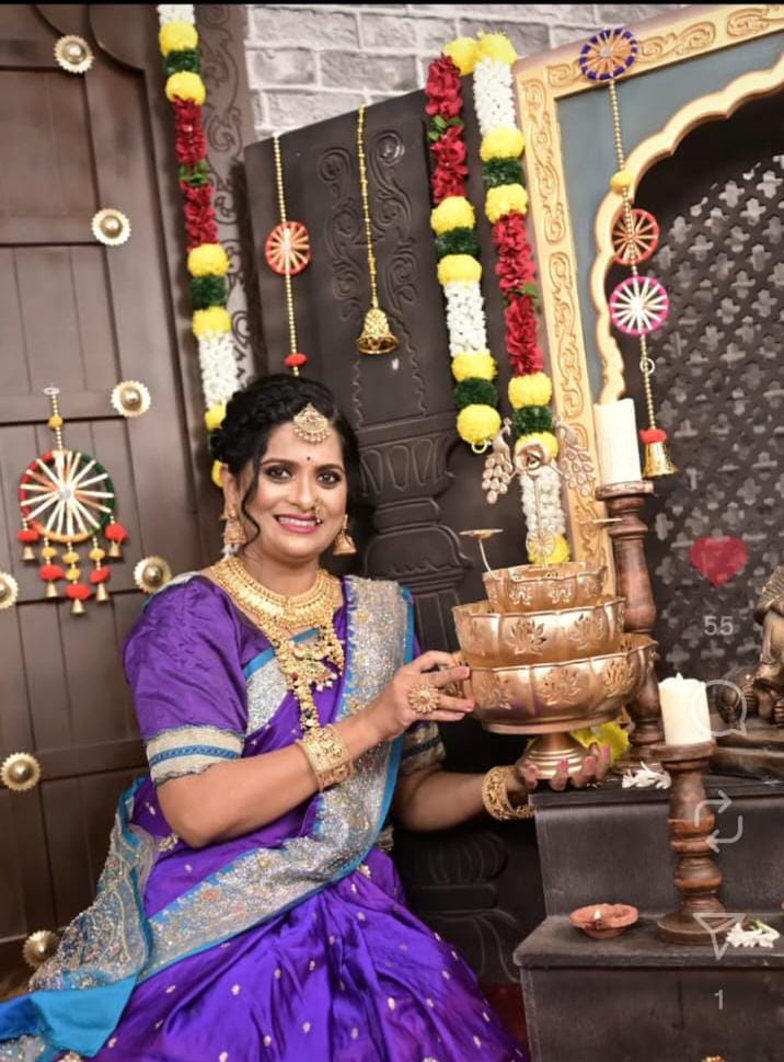 Top 10 Traditional Sarees for Indian Weddings